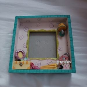 Adorable standing picture frame